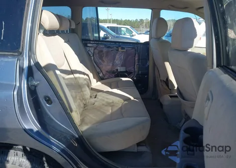 2003 Toyota Highlander V6 from USA, damaged, VIN JTEHF21A030157113